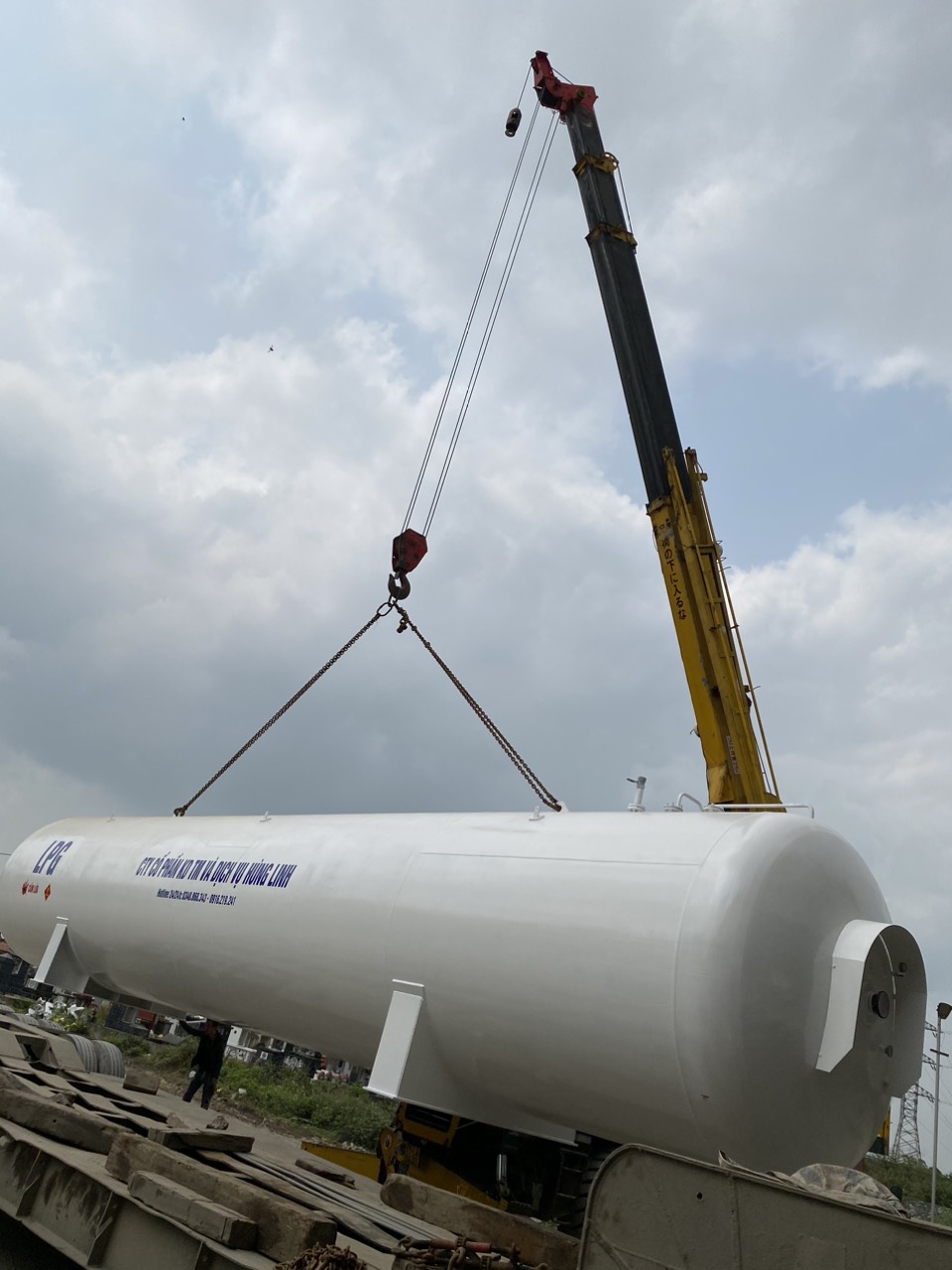 Tháo dỡ di dời bồn gas cũ tại Hà Giang